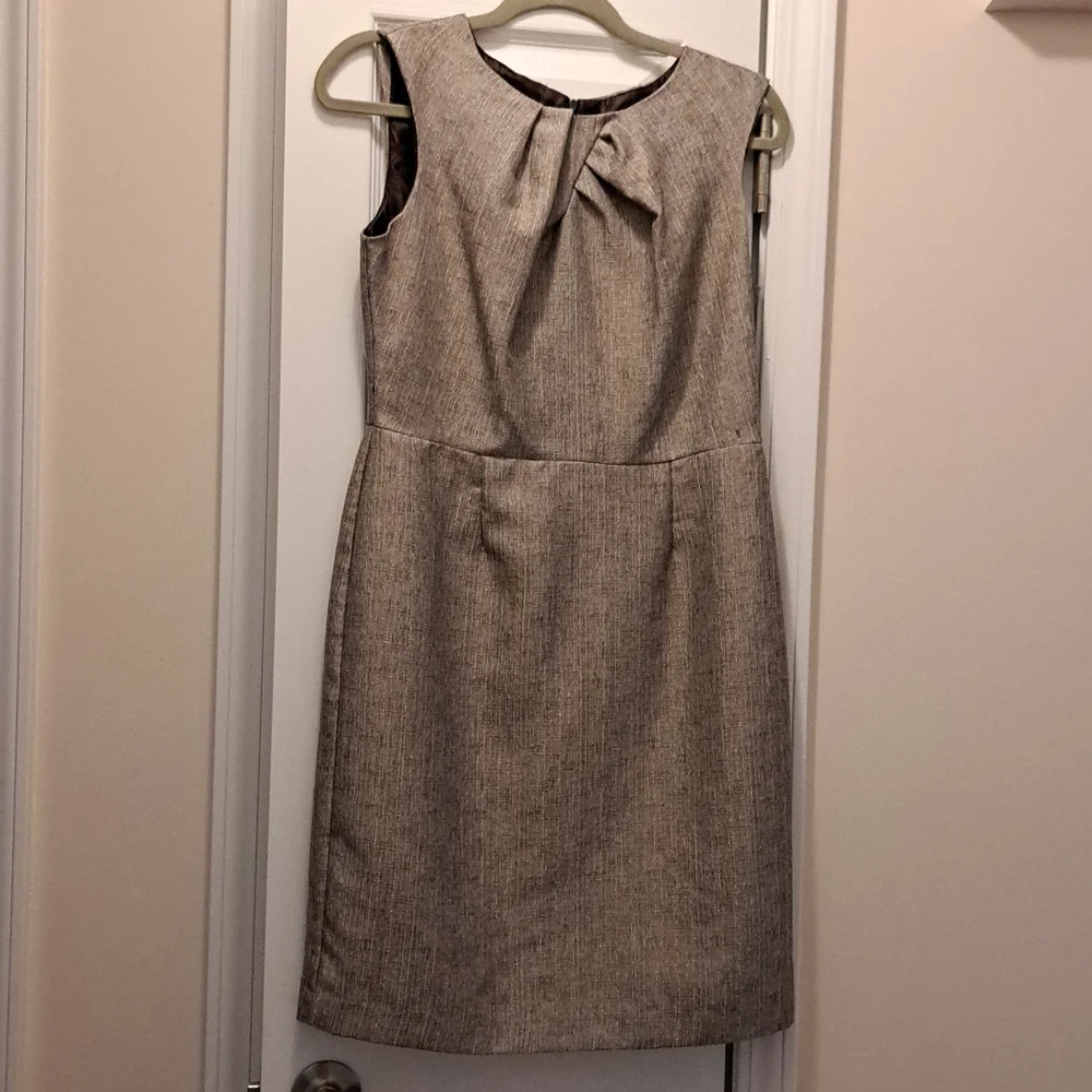 Dress - Picture 1 of 1